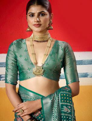 green brasso border work saree 5
