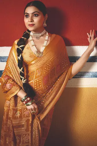 yellow brasso border work saree