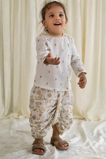 White embroidered cotton kurta set