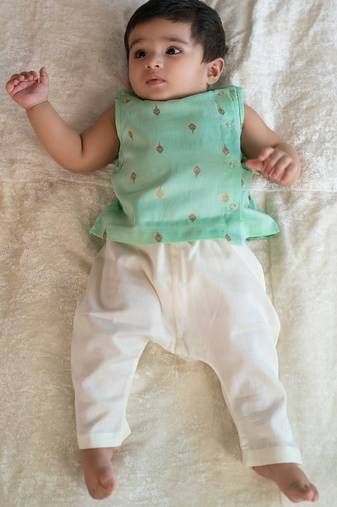 Green embroidered cotton jhabla set