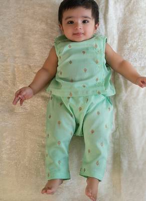 Green embroidered cotton jhabla set 2