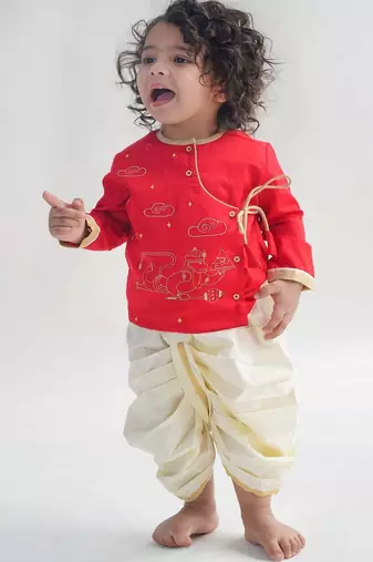 Red embroidered cotton kurta set