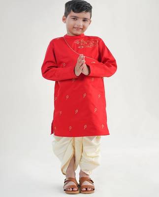 Red embroidered cotton kurta set 1
