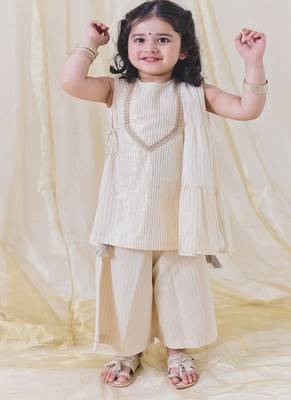 Cream plain cotton kurta set 1
