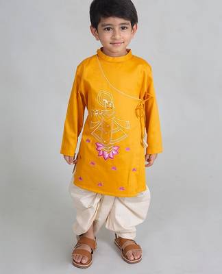 Yellow embroidered cotton kurta set 1