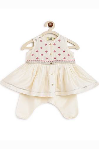 White embroidered cotton kurta set