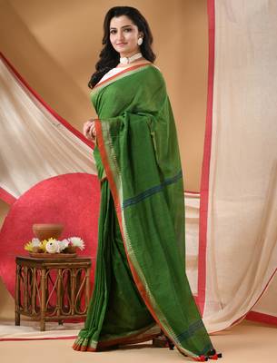 Women's cotton handloom chiffon bandhani golden temple malmal green unstitched blouse piece sarees for women 3
