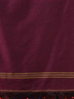 Women's cotton handloom chiffon bandhani golden temple malmal magenta unstitched blouse piece sarees for women 4
