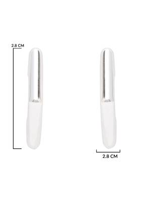 Classic square shaped lightweight minimal stud earrings for women  5
