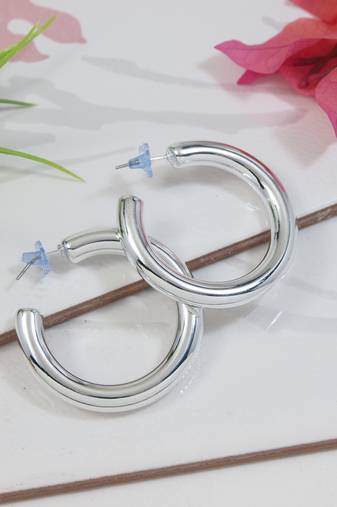 Small fancy half hoop earrings for women (e3301s)