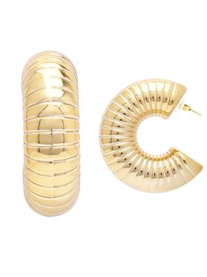 Half circle designed stud earrings for women  3