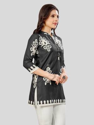  poly crepe printed short kurti 4