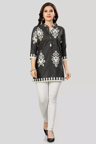  poly crepe printed short kurti