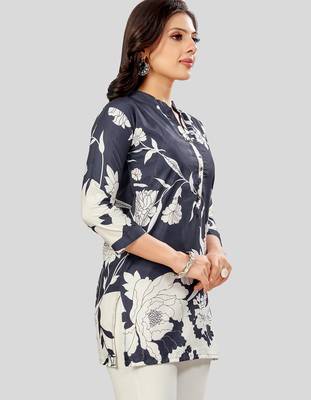  poly crepe printed short kurti 4