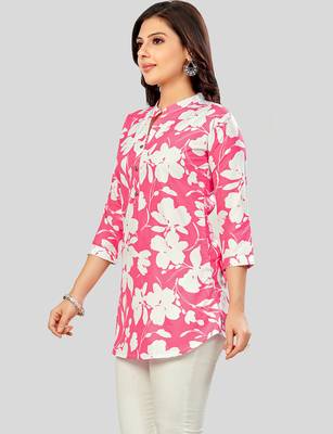  poly crepe printed short kurti 3