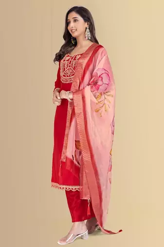 Red color silk blend embroidred kurti pant dupatta