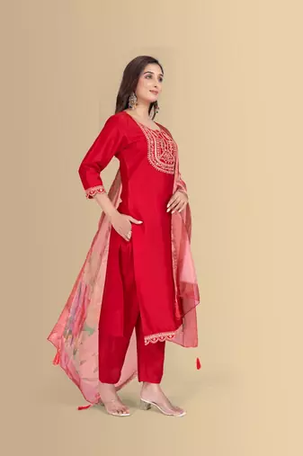 Red color silk blend embroidred kurti pant dupatta