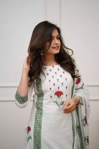 White Floral Printed Cotton Kurta Pant Set with Dupatta