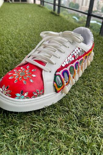 Red mirror embroidered leather sneaker