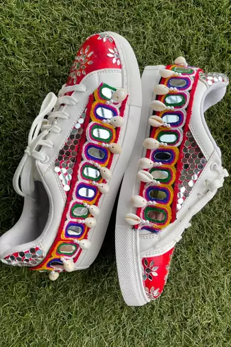 Red mirror embroidered leather sneaker