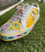 Yellow mirror embroidered leather sneaker