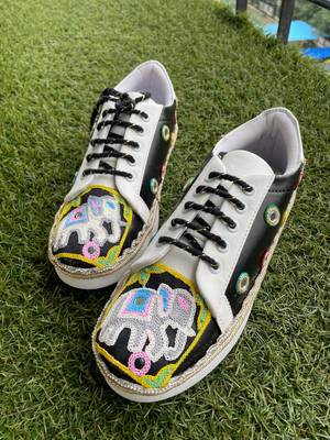 Black mirror embroidered leather sneaker 1