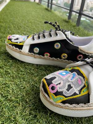 Black mirror embroidered leather sneaker 5