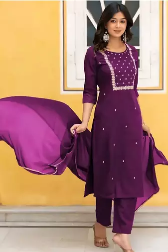 Rayon embroidery work kurta set with nazmin fabric dupatta