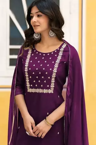 Rayon embroidery work kurta set with nazmin fabric dupatta