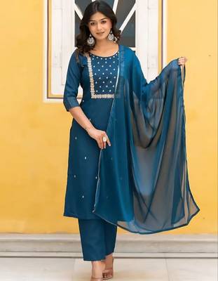 Rayon embroidery work kurta set with nazmin fabric dupatta 1