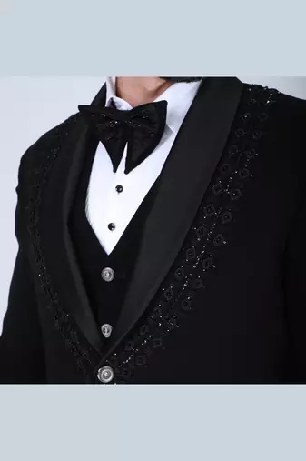 Black 5 pc embroidered designer tuxedo suit for men