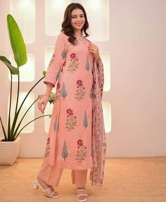 Peach Floral Printed Cotton Kurta Pant Set with Dupatta 2