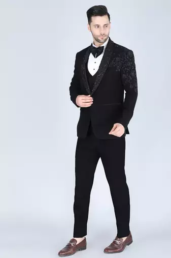 Black 5 pc embroidered designer tuxedo suit for men