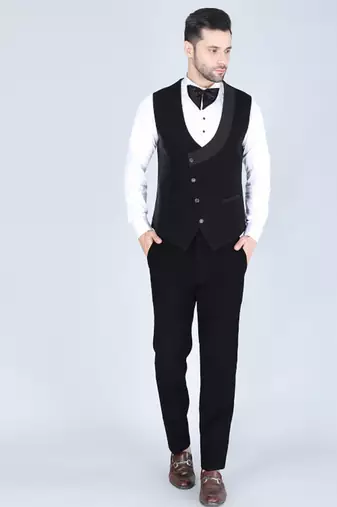 Black 5 pc embroidered designer tuxedo suit for men