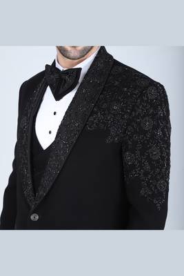 Black 5 pc embroidered designer tuxedo suit for men 5