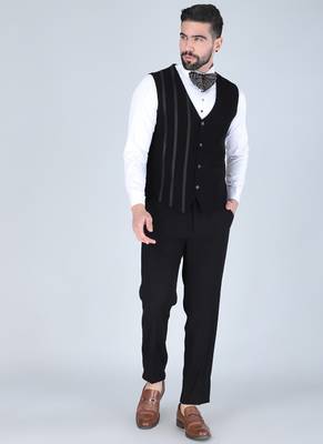 Black 5 pc thread and sequins embroidered designer tuxedo suit for men 3
