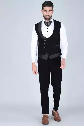 Black 5 pc embroidered designer tuxedo suit for men
