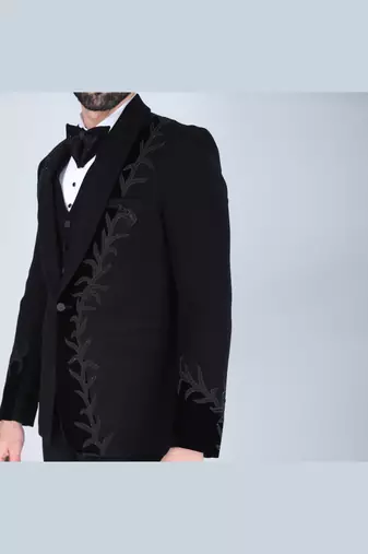Black 5 pc embroidered designer tuxedo suit for men