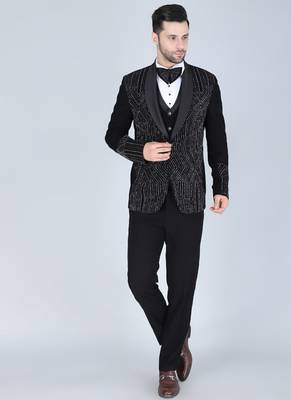 Black 5 pc embroidered designer tuxedo suit for men 1