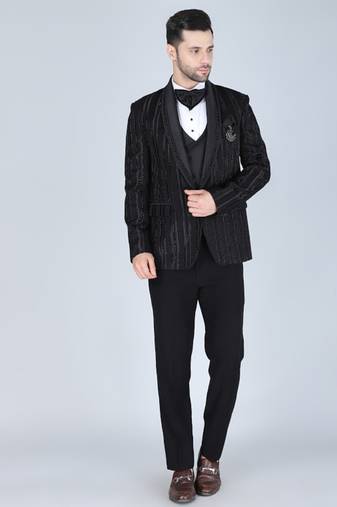 Black 5 pc embroidered designer tuxedo suit for men
