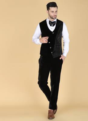 Black 5 pc embroidered designer tuxedo suit for men 3