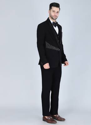 Black 5 pc metal embroidered tuxedo suit for men 2