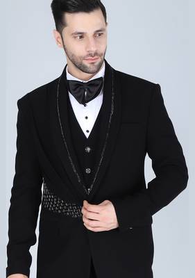 Black 5 pc metal embroidered tuxedo suit for men 4