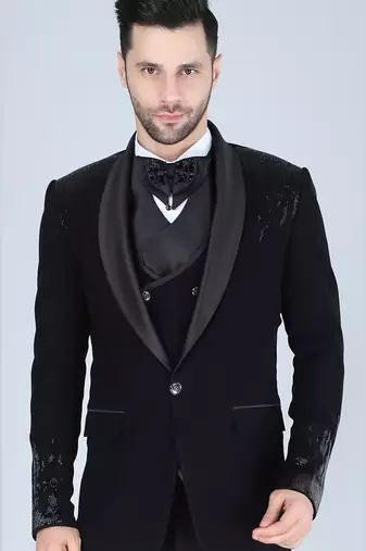 Black 5 pc embroidered designer tuxedo suit for men
