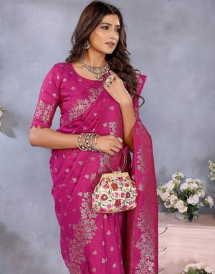 Pink color gala weaving Blended silk blend saree with blouse 4