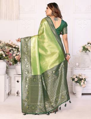Green color Blended silk blend weaving work saree with blouse 2