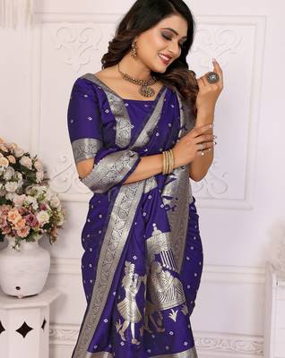 Blue color bandhej weaving kochi Blended silk blend saree with blouse 4