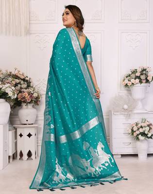 Sky blue color bandhej weaving kochi blended silk blend saree with blouse 2