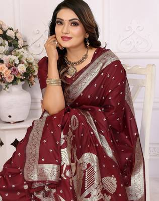 Maroon color bandhej weaving kochi blended silk blend saree with blouse 3