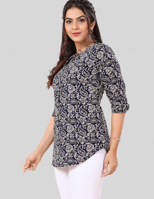  poly crepe printed short kurti 3